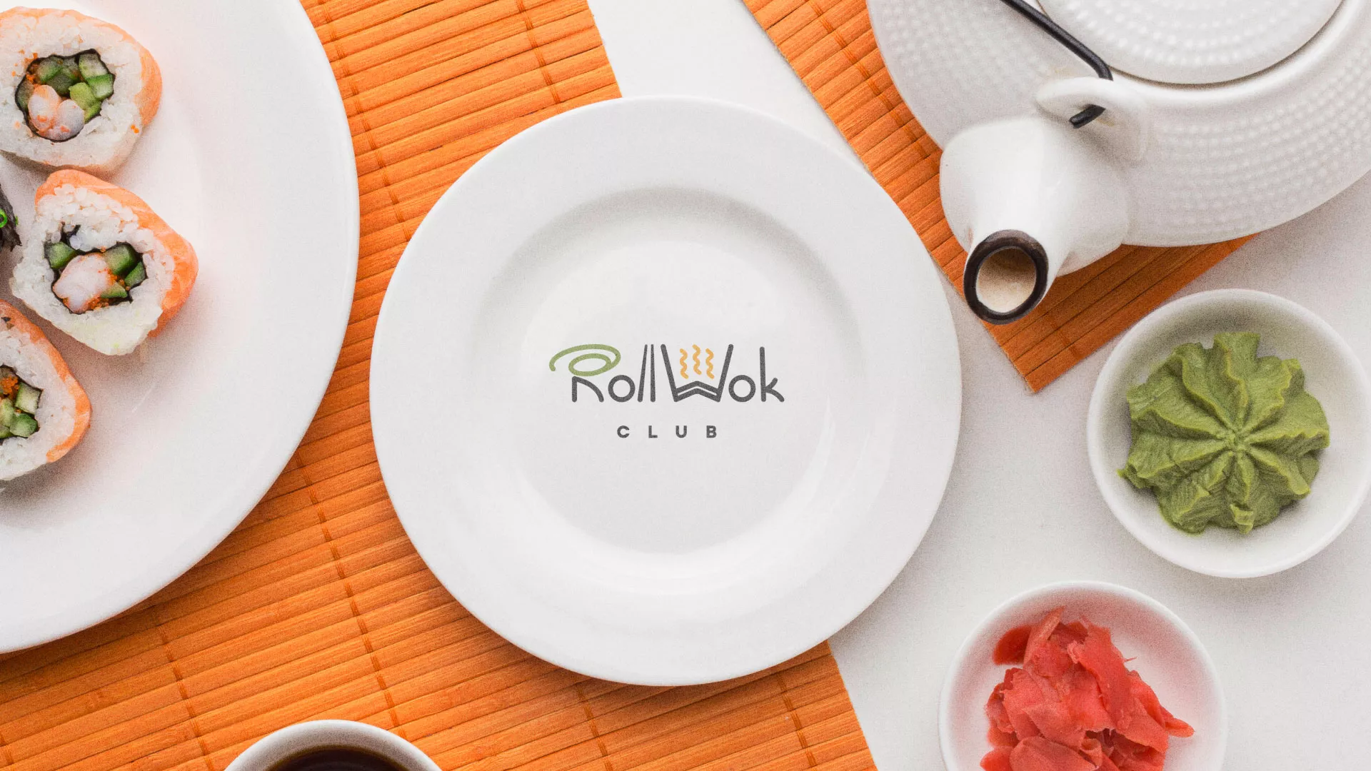 Разработка логотипа и фирменного стиля в Удачном для суши-бара «Roll Wok Club» Разработка логотипа и фирменного стиля в Удачном для суши-бара «Roll Wok Club»